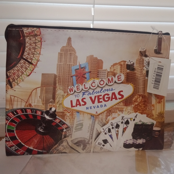 Makeup bag ๐๐ - Picture 1 of 6